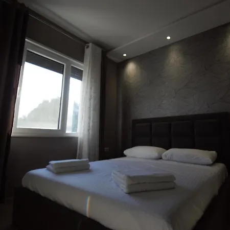 Apartment Lux At Valamar Hamallaj Gjiri Lalzit *
